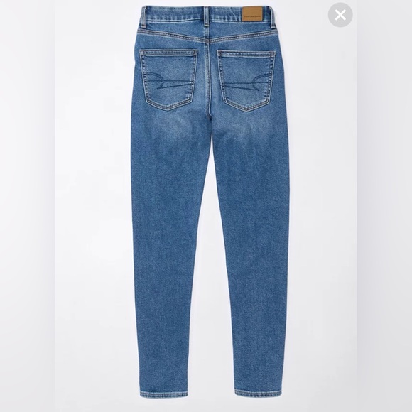AE Outfitters Mom Jeans - Picture 4 of 4
